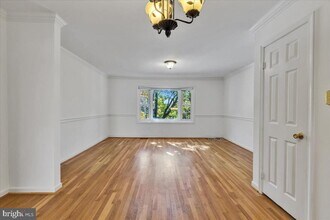 1901 N Adams St in Arlington, VA - Building Photo - Building Photo