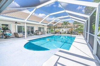 6429 NW 50th St in Lauderhill, FL - Building Photo - Building Photo