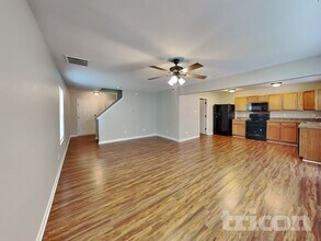 947 Littleton Dr in Concord, NC - Foto de edificio - Building Photo