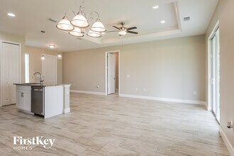 1511 Terry Ave S in Lehigh Acres, FL - Building Photo - Building Photo