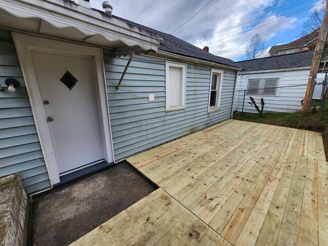 829 Centre Ave NW in Roanoke, VA - Building Photo - Building Photo