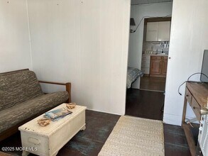 103 Newark Ave in Bradley Beach, NJ - Building Photo - Building Photo