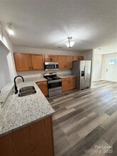 140 Locomotive Ln, Unit 5806-203 in Mooresville, NC - Building Photo - Building Photo