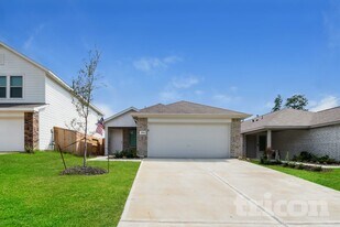 3214 Holly Stokes Wy in Conroe, TX - Building Photo