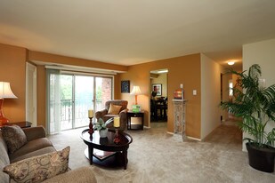 Security Park Apartments* in Baltimore, MD - Building Photo - Interior Photo