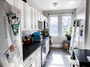 24 Lanark Rd, Unit 11 in Boston, MA - Building Photo - Building Photo