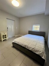 361 SW 20th Rd, Unit Cottage A in Miami, FL - Building Photo - Building Photo