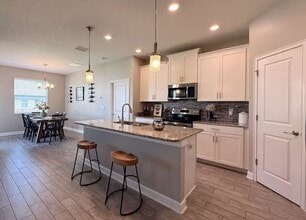 2877 Youngford St in Orlando, FL - Building Photo - Building Photo