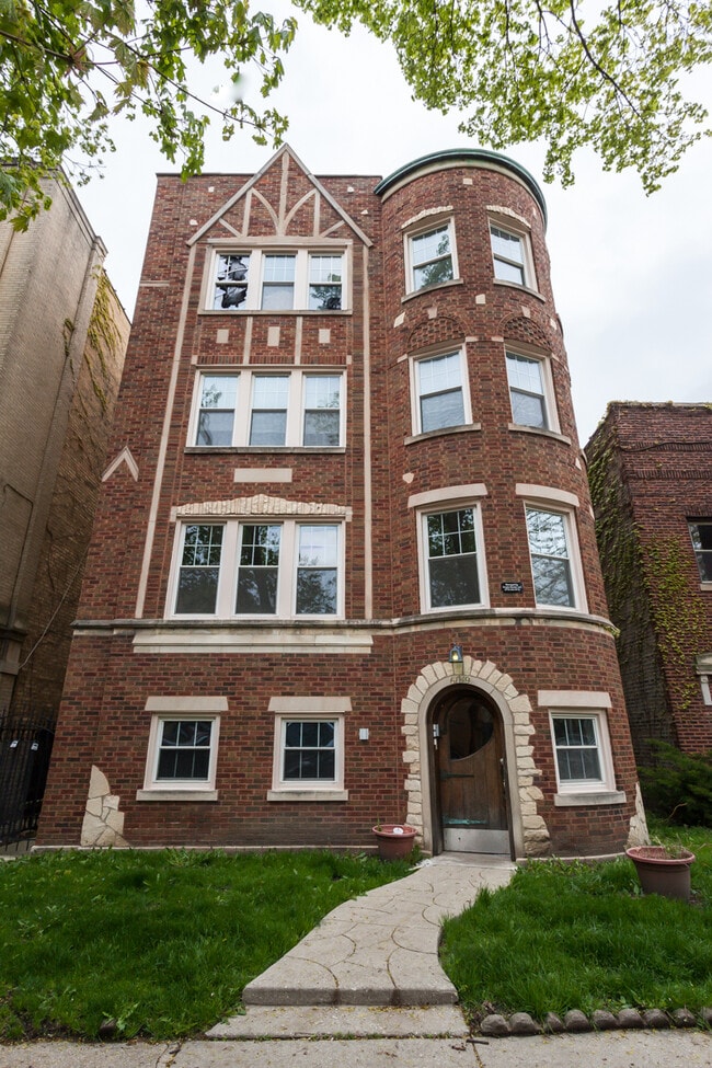 property at 6149 N Talman Ave