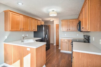 10827 Ellison Ave in Omaha, NE - Building Photo - Building Photo