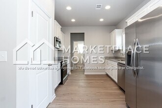 240 W L Miller Dr in Jackson, GA - Building Photo - Building Photo