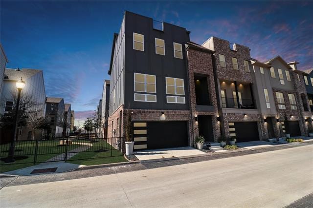 2601 La Altura Ln in Dallas, TX - Building Photo - Building Photo