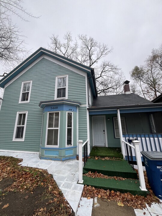 1440 Broadway St in Ann Arbor, MI - Building Photo
