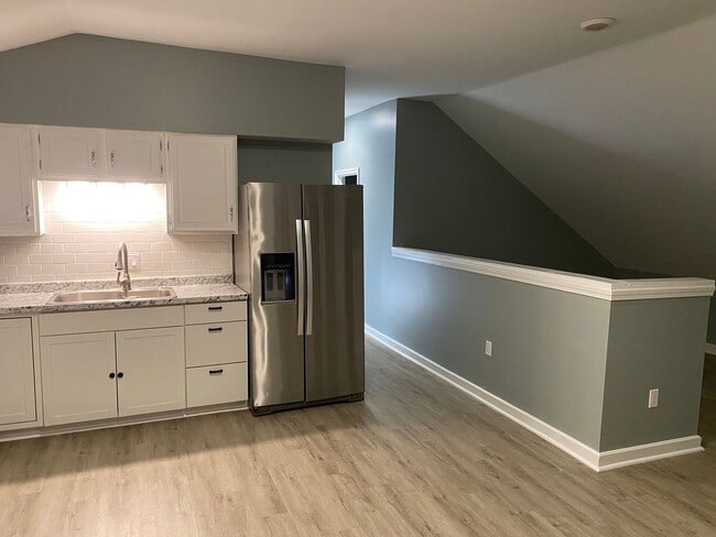 515 Hollis Rd in Hollis Center, ME - Foto de edificio - Building Photo