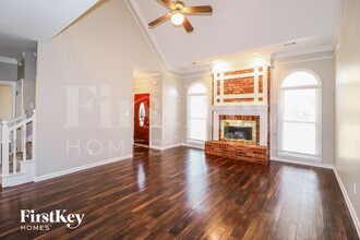 2255 Hickory Path Dr in Memphis, TN - Building Photo - Building Photo