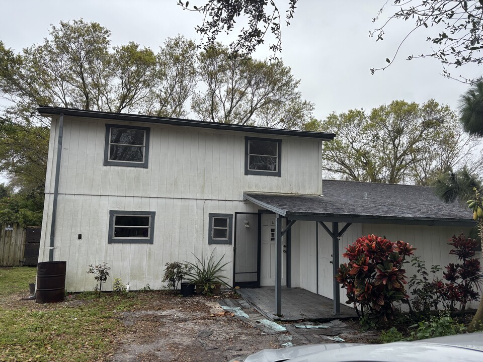 4307 Metzger Rd in Fort Pierce, FL - Building Photo