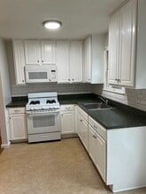 83 Woodroad Trail in Flanders, NY - Building Photo - Building Photo