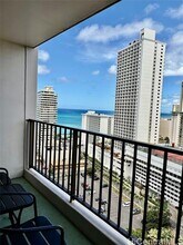 201 ?Ohua Ave in Honolulu, HI - Building Photo - Building Photo