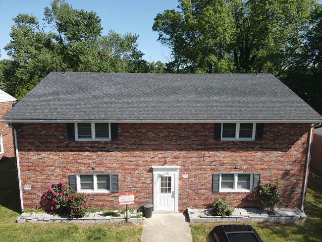property at 3 Oak St