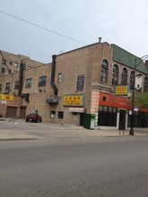 4940-4942 N Sheridan Rd in Chicago, IL - Building Photo - Building Photo