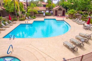 5122 E Shea Blvd, Unit Milano Terrace in Scottsdale, AZ - Building Photo
