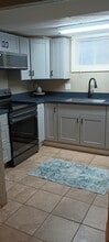 6401 S Park Ave, Unit C in Tacoma, WA - Foto de edificio - Building Photo