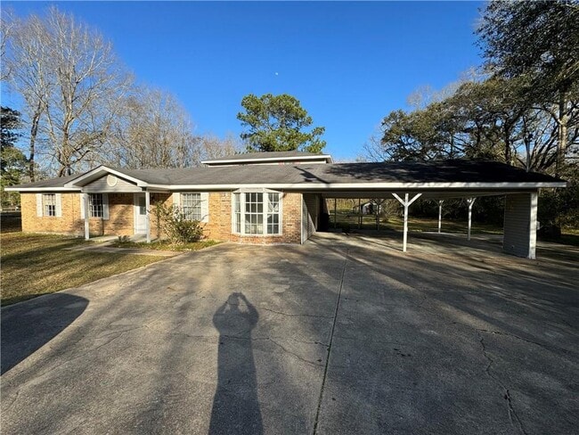 7445 Bowers Ln in Theodore, AL - Building Photo - Building Photo