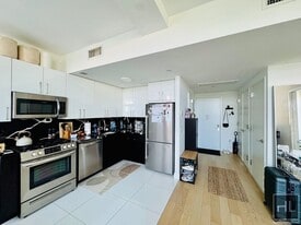 Stunning 1 bedroom with private balcony, DW, Microwave & Laundry hookup, Unit 305 in Bronx, NY - Building Photo