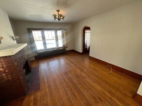 15 Clayton Pl in Albany, NY - Building Photo - Building Photo