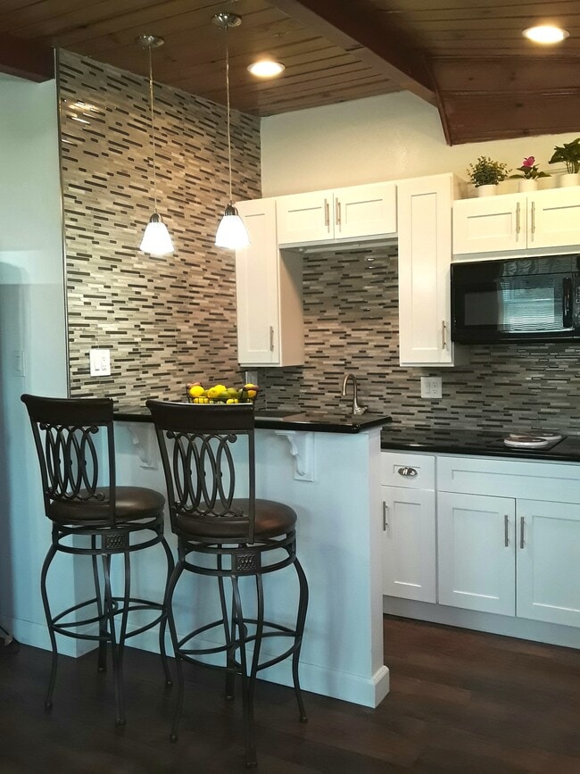 298 W 23rd St, Unit Studio in Tracy, CA - Building Photo - Building Photo