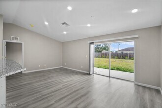 519 Upstate Ave S in Lehigh Acres, FL - Building Photo - Building Photo