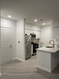 12913 Alton Sq, Unit 111 in Herndon, VA - Building Photo - Building Photo