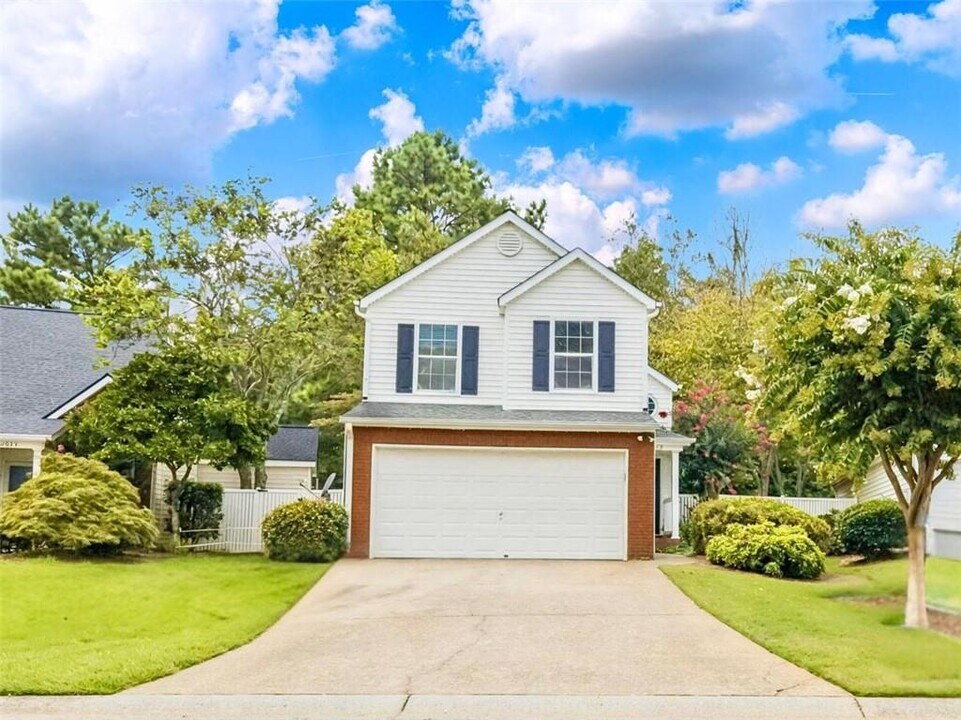 2029 Britley Park Crossing in Woodstock, GA - Building Photo