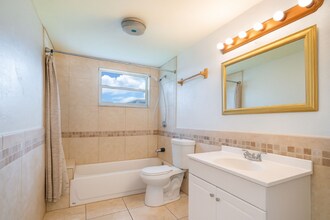 7407 Duke Dr in Hudson, FL - Building Photo - Building Photo