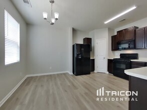 531 Susie Creek Ln in Villa Rica, GA - Building Photo - Building Photo