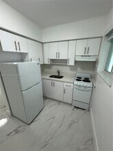 530 Santander Ave in Coral Gables, FL - Building Photo - Building Photo