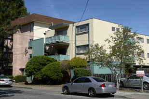 1619 Oxford St Apartments