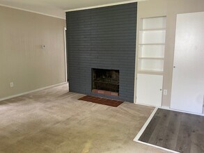 355 Erskine Ave in Youngstown, OH - Building Photo - Building Photo