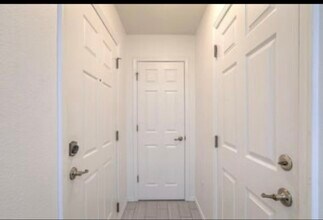 601 Menaul Blvd NE, Unit 3706 in Albuquerque, NM - Building Photo - Building Photo