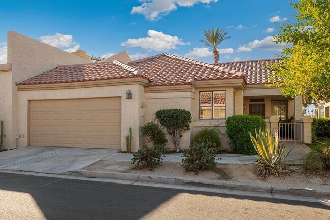 41417 Princeville Ln in Palm Desert, CA - Building Photo - Building Photo