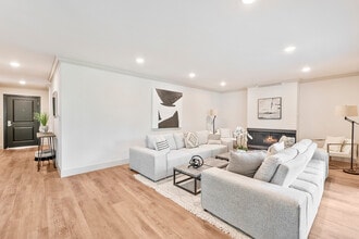 821 3rd St in Santa Monica, CA - Building Photo - Building Photo