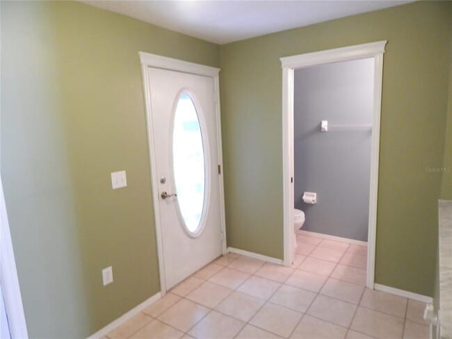 5869 Meadowpark Pl in Lithia, FL - Building Photo - Building Photo