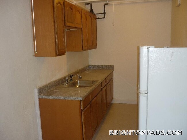 1615 Commonwealth Ave