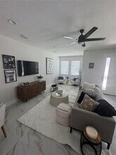 2138 W Beach St in Tampa, FL - Building Photo - Building Photo