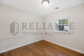 508 N Tracy St in Wichita, KS - Building Photo - Building Photo