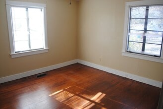 105 14th St N in Opelika, AL - Building Photo - Building Photo