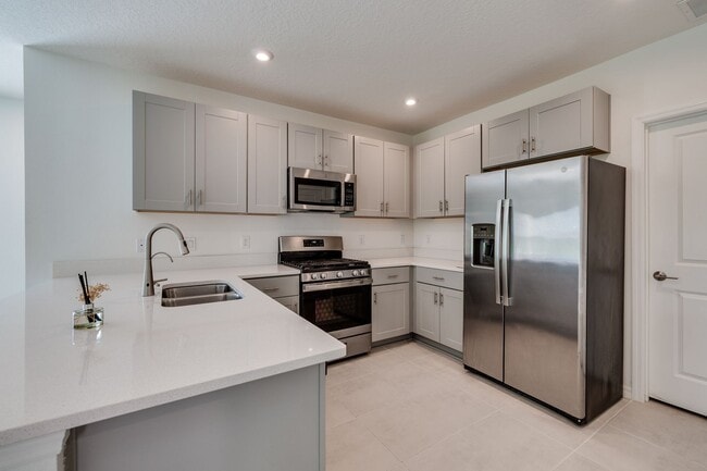 property at 6313 Springmont Lp