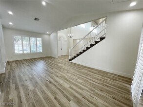 7732 Crenshaw Way in Las Vegas, NV - Building Photo - Building Photo