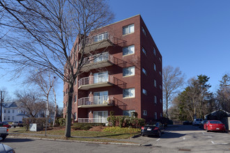 Washington Place in Quincy, MA - Foto de edificio - Building Photo