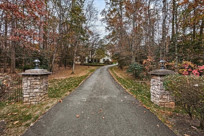 94 Cherry Hill Dr in Stafford, VA - Building Photo - Building Photo